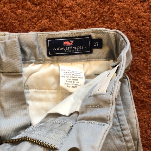 Vineyard Vines Pants - Picture 2 of 2